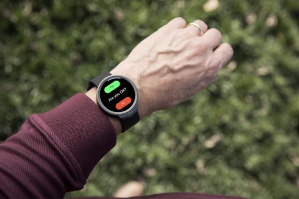 LOKMAT Sports Smart Watch Smart Watch Attack 1.28 inch Full Touch Screen  Fitness Tracker Sport Heart Rate Blood Oxygen Detection Smart Watch ( Black  ) : Amazon.in: Electronics